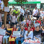 APPSC Group -II : రాష్ట్రవ్యాప్తంగా రోడ్లపైకి ఏపీపీఎస్పీ గ్రూప్ -II అభ్యర్థులు – ప్రభుత్వానికి వారి డిమాండ్లు ఇవే..