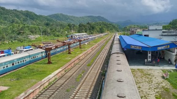 Indian Railway Station: ఆ రాష్ట్రంలో ఒకే ఒక్క రైల్వే స్టేషన్, అక్కడికి వెళ్లాలంటే తల ప్రాణం తోకకు రావాల్సిందే!