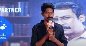 Free Fire Game - Eluru: ఆన్‌లైన్ గేమ్ వివాదం.. చితకొట్టుకున్న విద్యార్థులు, చివరికి..