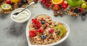 Breakfast Foods: బరువు తగ్గాలంటే.. బ్రేక్‌ఫాస్ట్‌లో ఇవి తినండి !