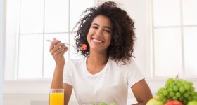 Food For Weight Loss: ఇవి తింటే చాలు.. ఈజీగా బరువు తగ్గొచ్చు !