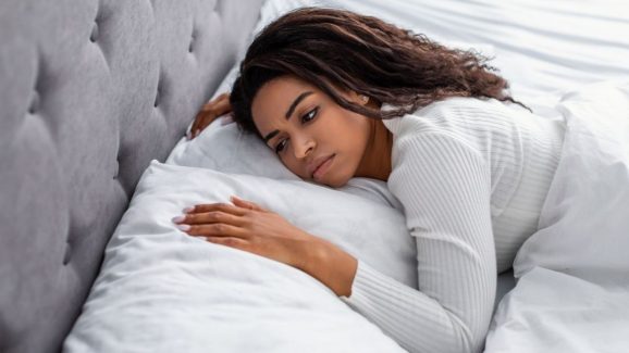 Lack Of Sleep: నిద్రలేమితో ఆరోగ్య సమస్యలు, పరిష్కారం ఏంటంటే.. ?