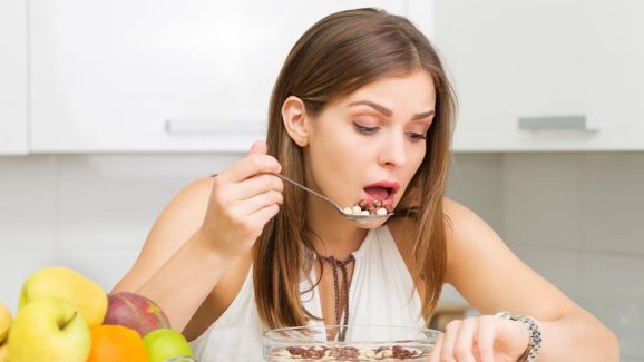 Quick Eating: వేగంగా తింటే.. ఎంత ప్రమాదమో తెలుసా ?