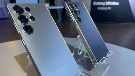 Samsung Galaxy S25 Series : శామ్సంగ్ గెలాక్సీ S25 వచ్చేసిందోచ్! ఫస్ట్ ఆర్డర్ పై ఆఫర్సే ఆఫర్స్