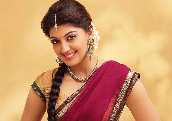 Actress Praneetha Subhash Photo gallery