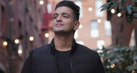 Hair Colour: ఈ నేచురల్ హెయిర్ కలర్‌తో.. క్షణాల్లోనే తెల్ల జుట్టు నల్లగా మారడం ఖాయం