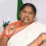 Minister Sitakka: తెలంగాణలో అబద్ధానికి బ్రాండ్ అంబాసిడర్ ఎవరో తెల్సా.. వారిపై మంత్రి సీతక్క సెన్సేషనల్ కామెంట్స్..