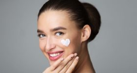 Beauty Tips: క్షణాల్లోనే ముఖం మెరిసిపోవాలా ? అయితే ఈ టిప్స్ పాటించండి
