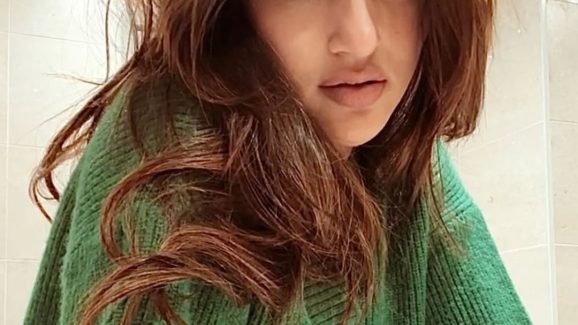 Sreeleela : క్యూట్ లుక్ లో కుర్రాళ్ల మనసు దోచుకుంటున్న శ్రీలీల..