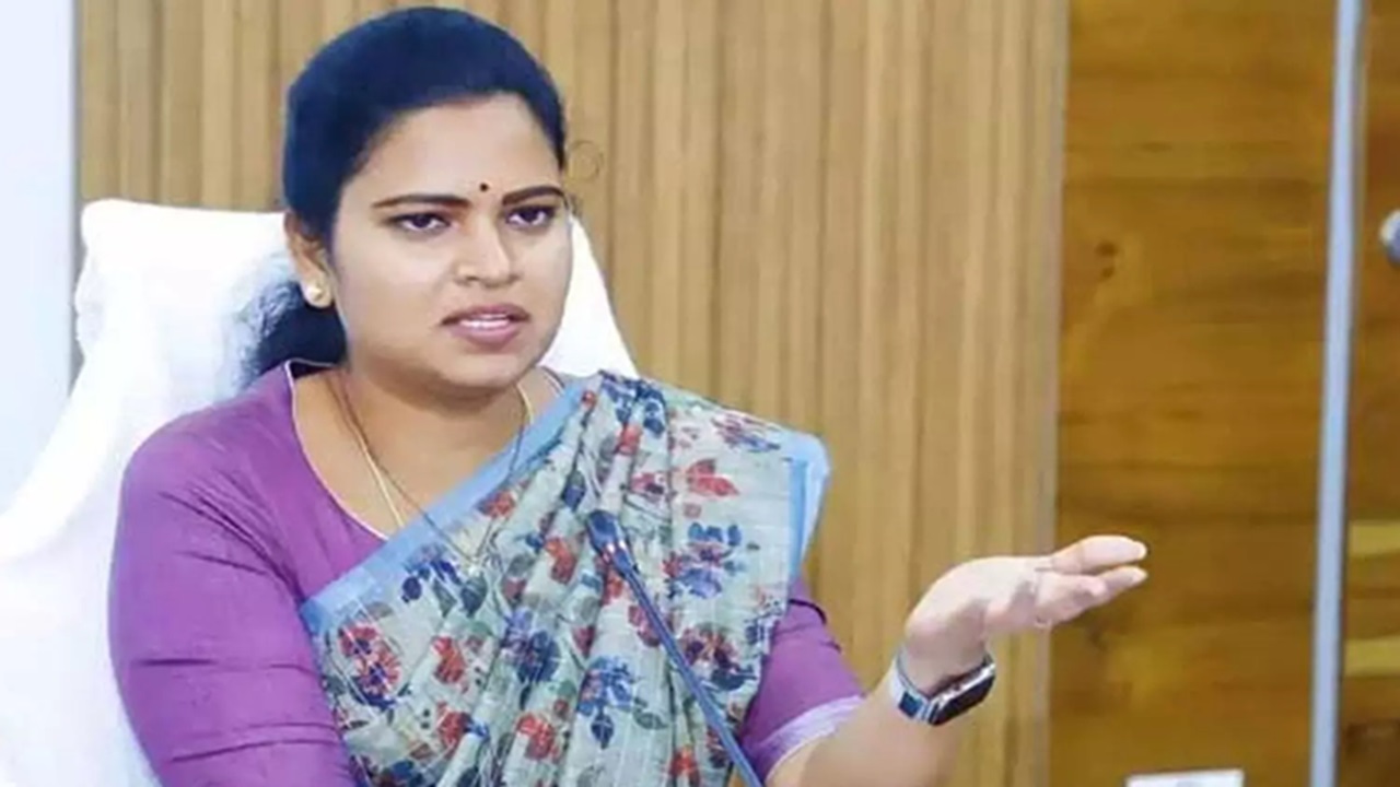 Vidadala rajini: నా కాల్ డేటాతో ఆయనకేం పని..? విడదల రజిని సంచలన ఆరోపణలు