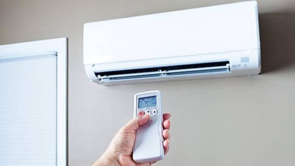 AC Prices Soar: షాకింగ్.. త్వరలో పెరగనున్న ఏసీల ధరలు, కారణమిదేనా..