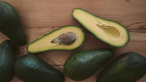 Side Effects of Avocado: అవకాడో మంచిదే.. కానీ, అతిగా తింటే ఇన్ని సైడ్ ఎఫెక్ట్స్ వస్తాయా..?
