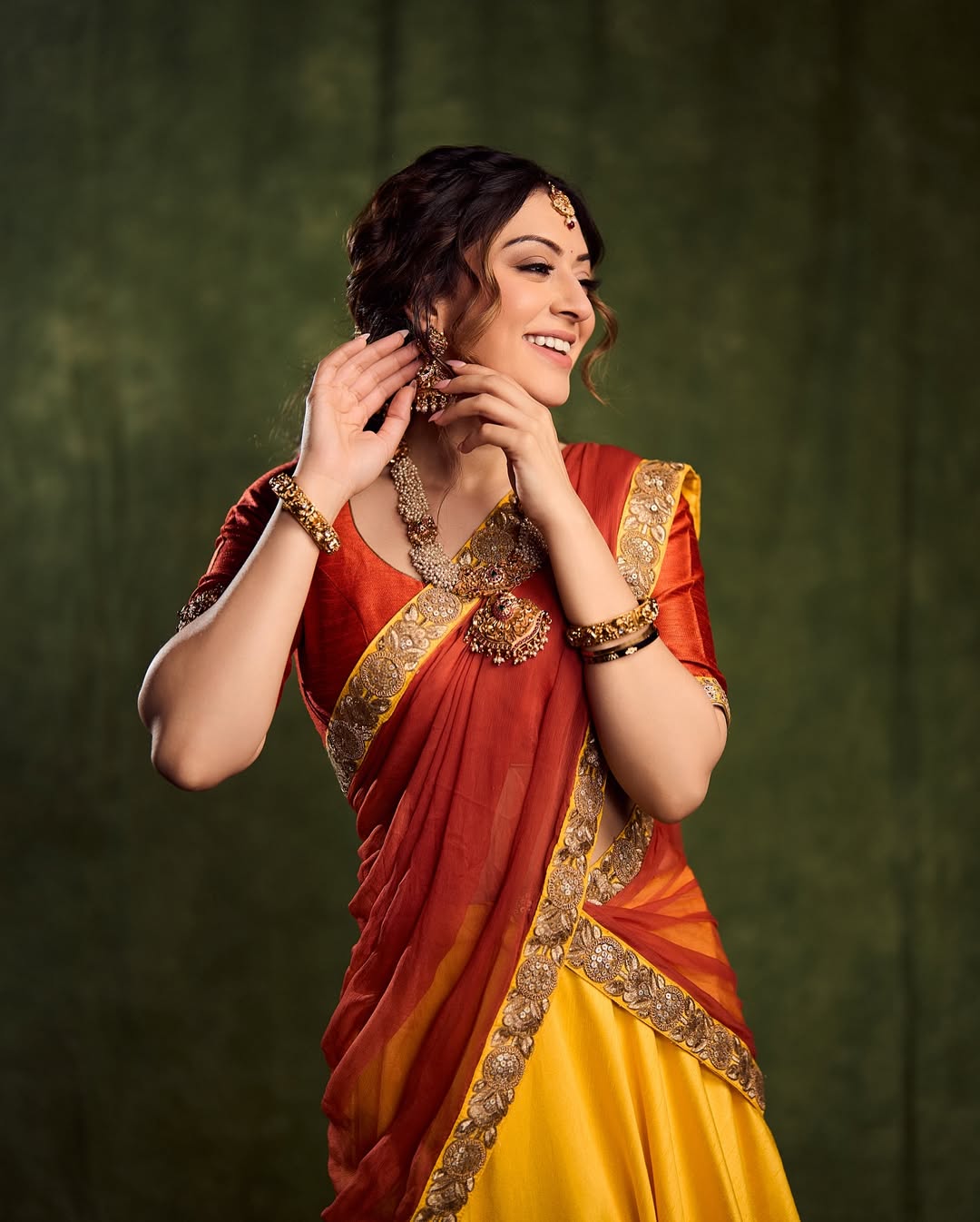 Hansika Motwani Photo Gallery