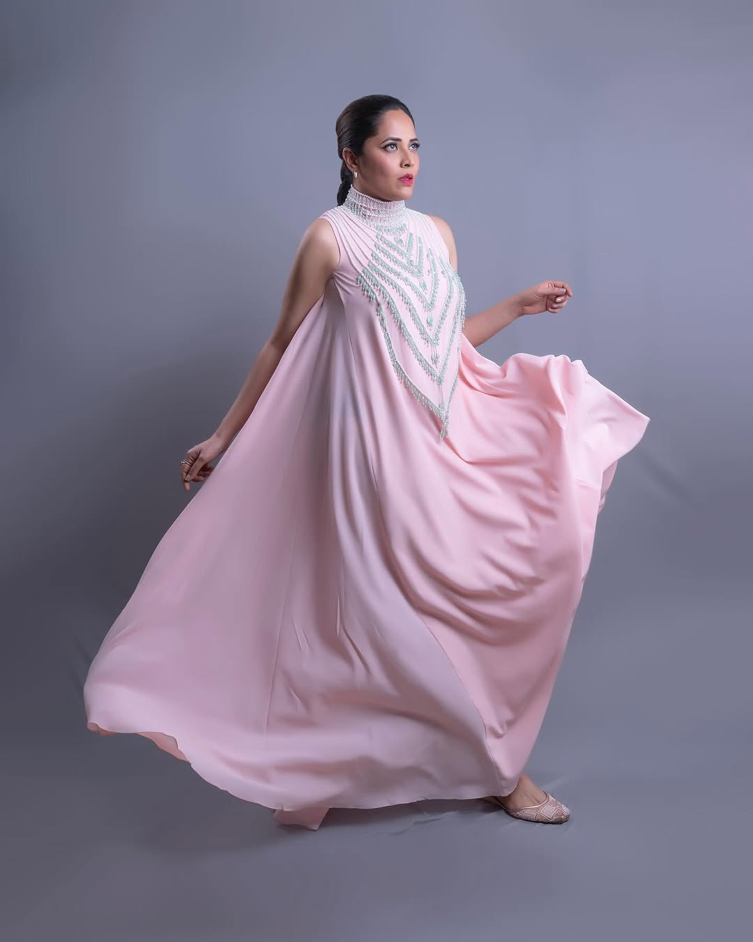 Actress Anasuya Photo gallery