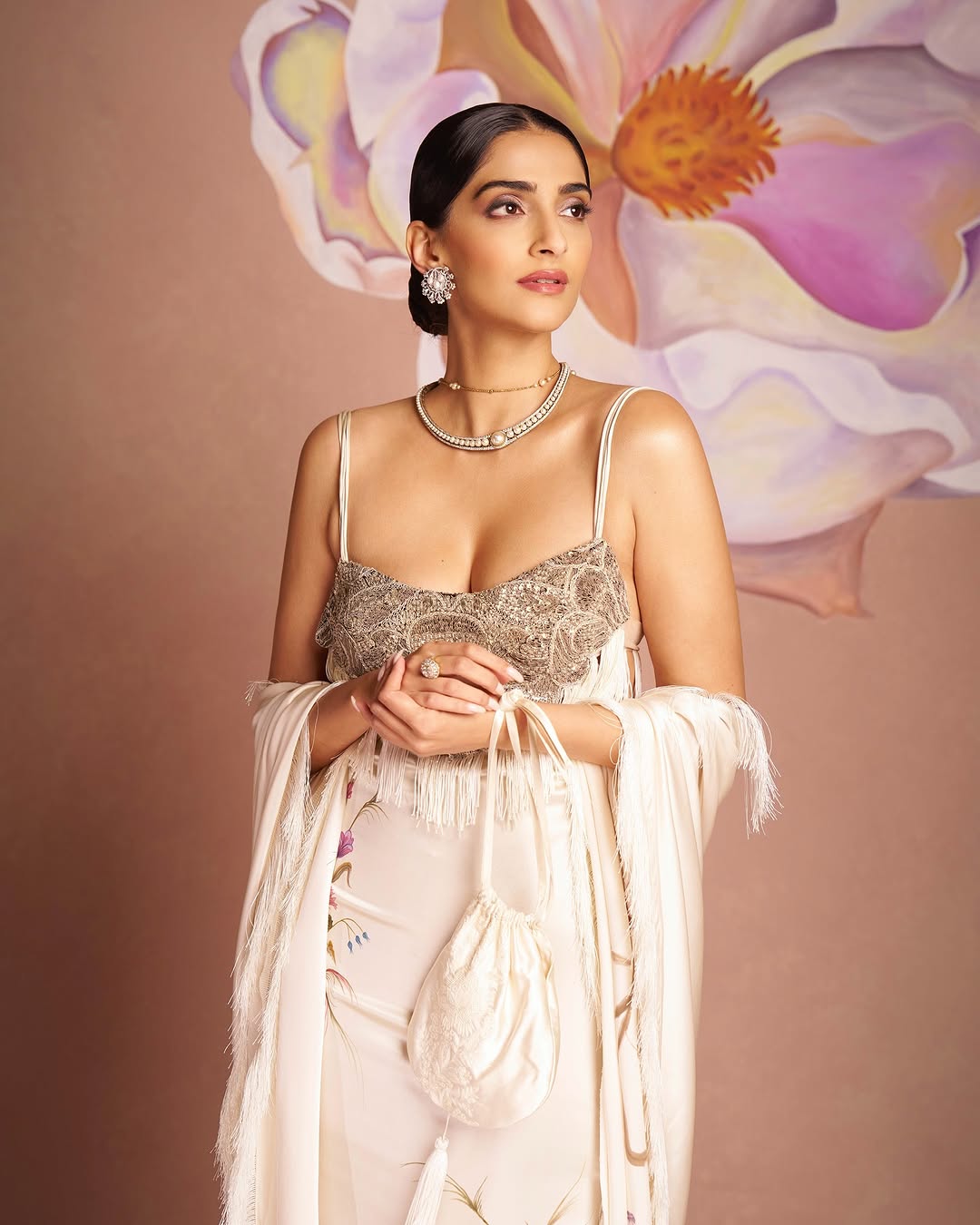 Actress Sonam Kapoor Photo Gallery