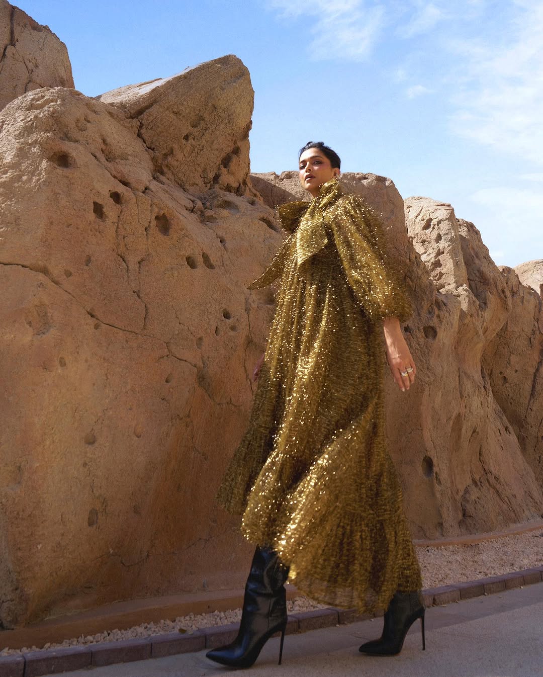 Deepika Padukone(Source:Instragram) Actress Deepika Padukone Photo Gallery