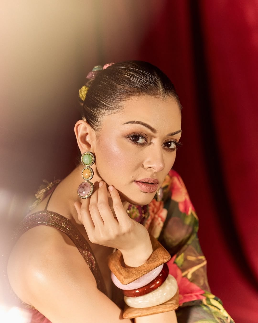 Hansika Motwani ( Source / Instagram ) Hansika Motwani Photo Gallery