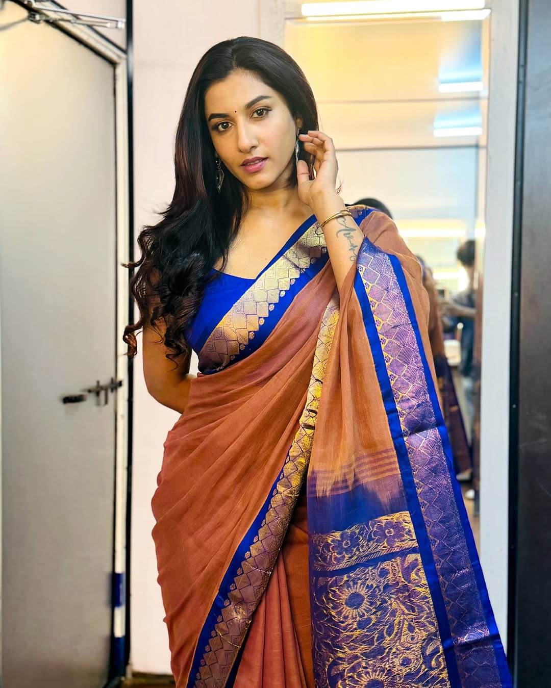 Actress Vishnu Priya Photo gallery