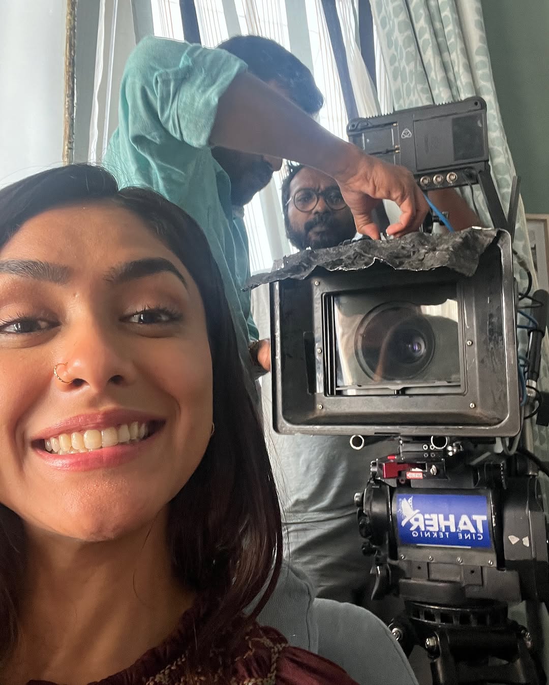 Mrunal Thakur(Source:Instragram) Actress Mrunal Thakur Photo Gallery