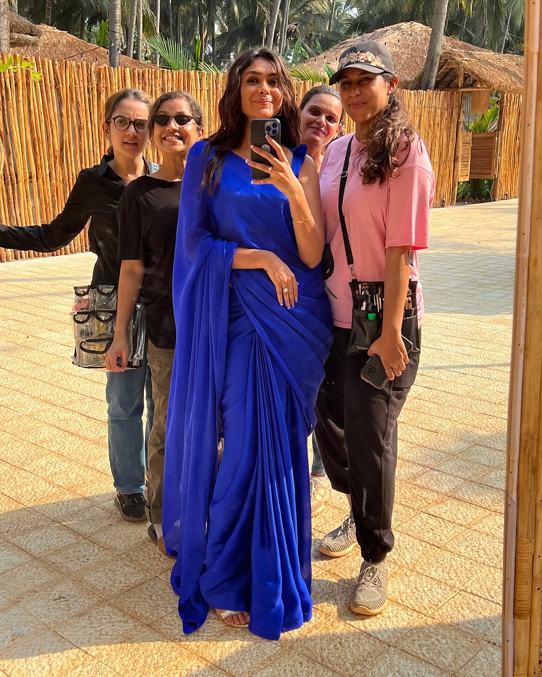 Mrunal Thakur(Source:Instragram) Actress Mrunal Thakur Photo Gallery