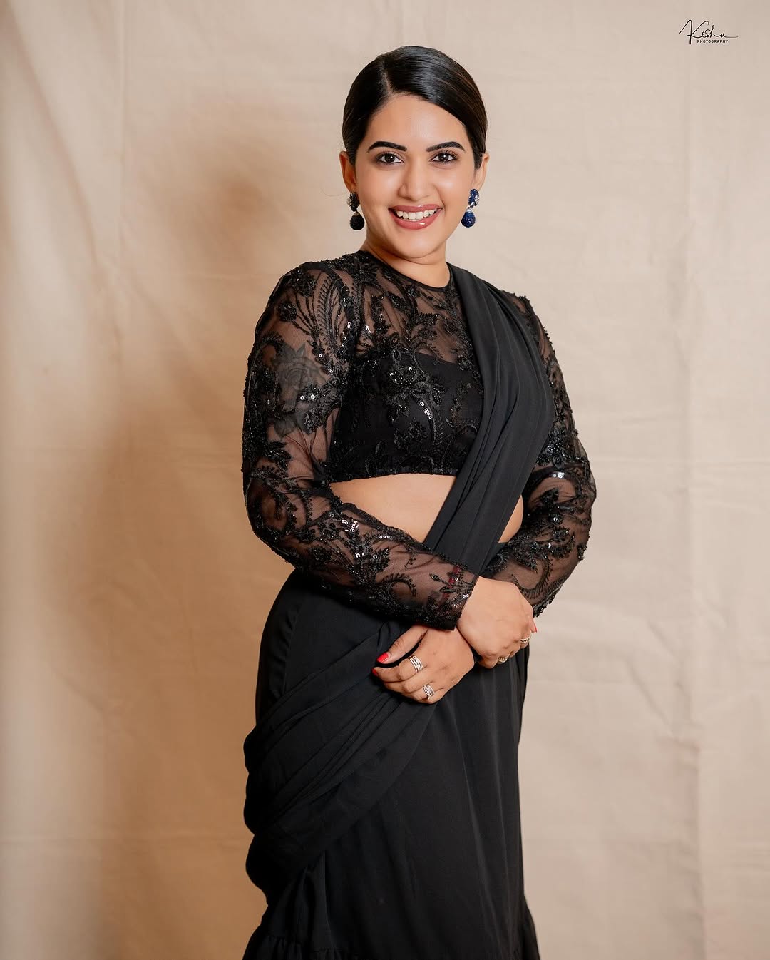 Sravanthi Chokarapu Photo Gallery