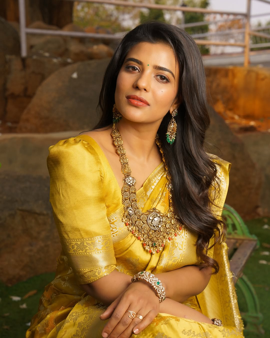 Actress Aishwarya Rajesh Photo Gallery