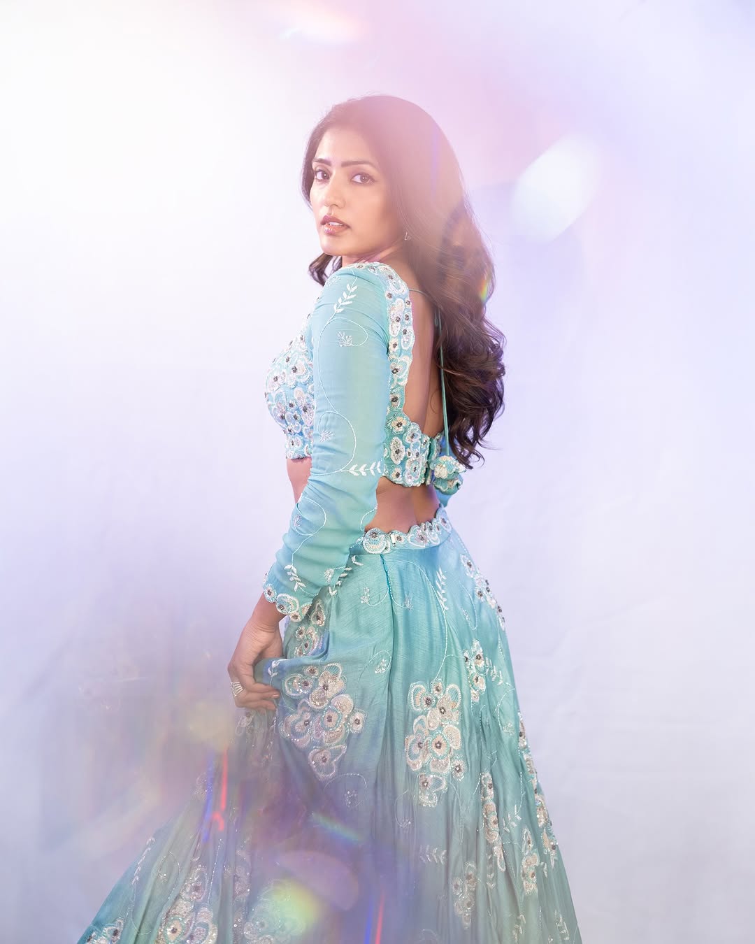 Actress Eesha Rebba Photo Gallery