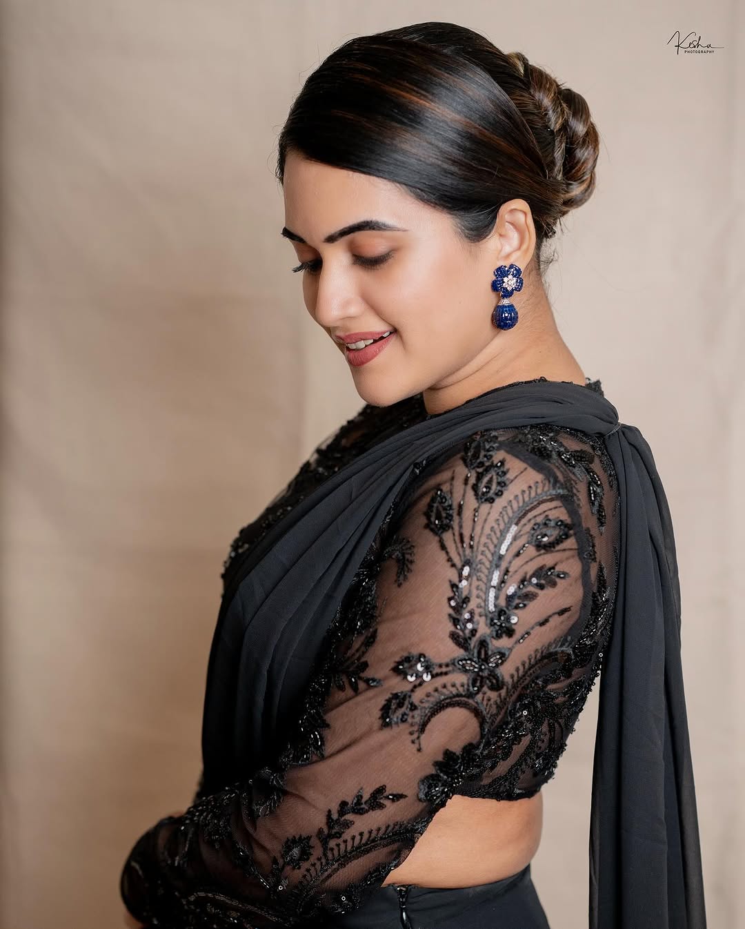 Sravanthi Chokarapu Photo Gallery