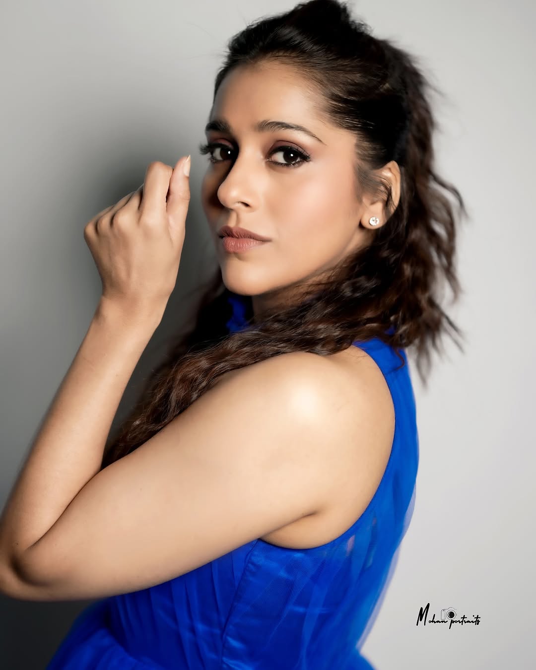 Rashmi Gautam (Source: Instragram) Actress Rashmi Gautam Photo Gallery