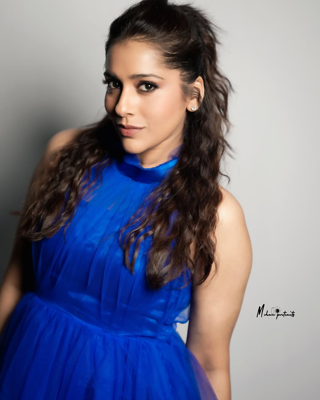 Rashmi Gautam (Source: Instragram) Actress Rashmi Gautam Photo Gallery
