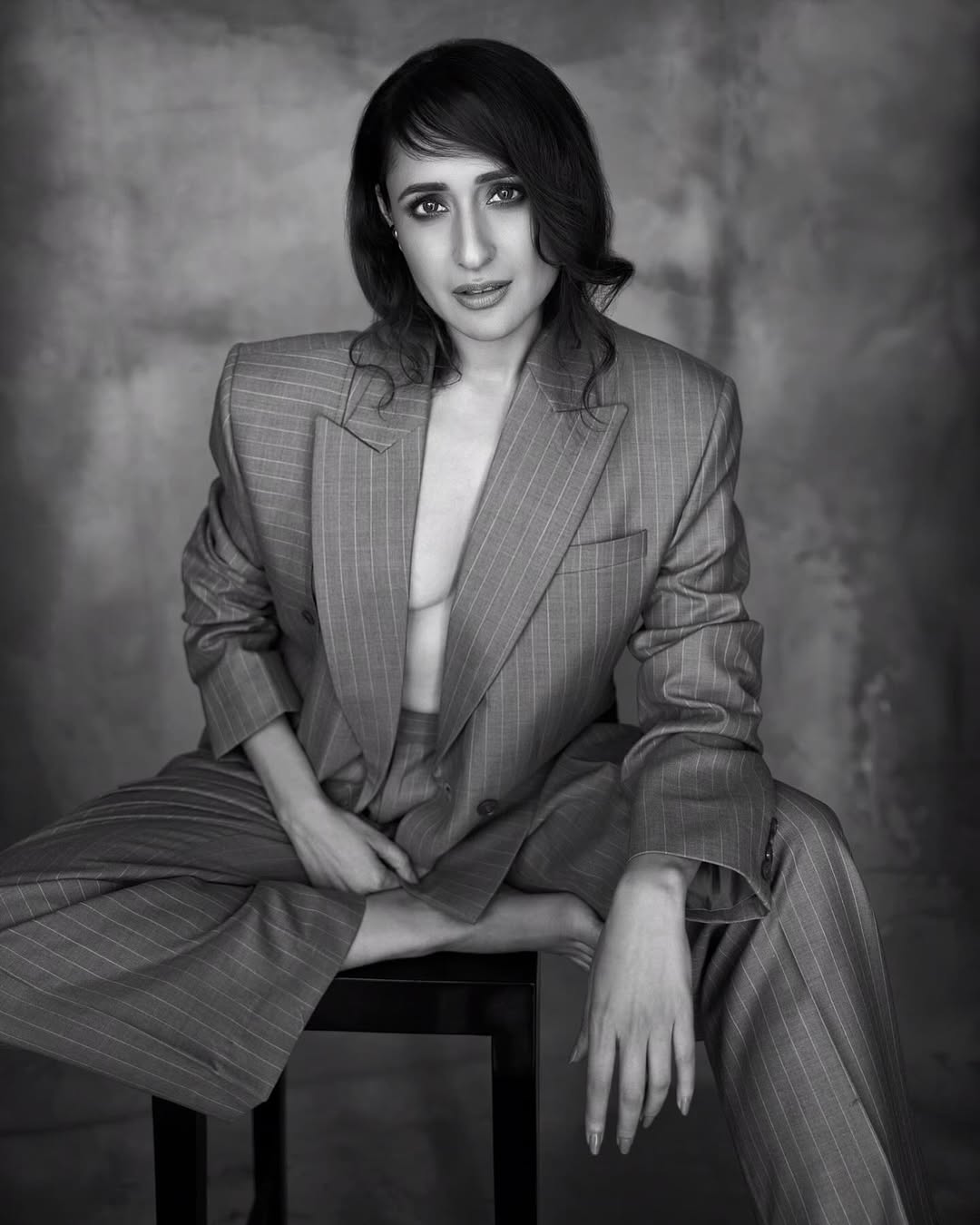 Pragya Jaiswal Photo Gallery