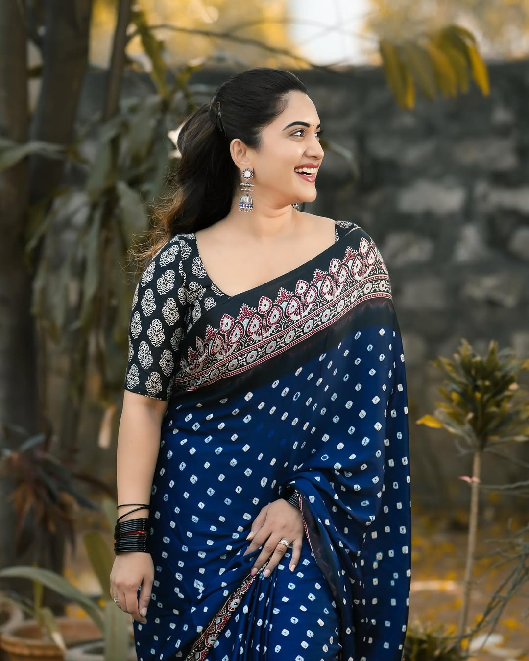 Sravanthi Chokarapu Photo Gallery