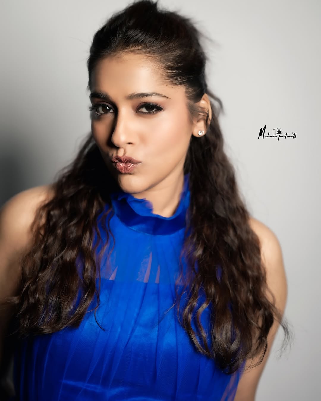 Rashmi Gautam (Source: Instragram) Actress Rashmi Gautam Photo Gallery