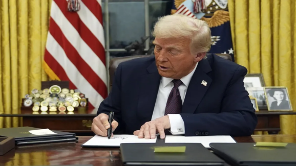 Trump – Education Department : విద్యాశాఖ రద్దకు ట్రంప్ సిద్ధం – ఇదేం పిచ్చిపనంటున్న విద్యావంతులు