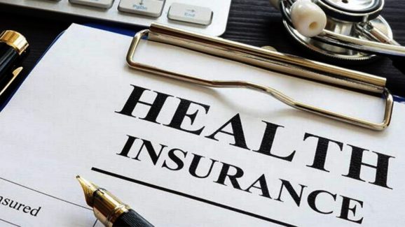 Health Insurance: హెల్త్ ఇన్సూరెన్స్ ఎక్కడ తీసుకుంటే బెటర్..సిటీ లేదా విలేజ్..