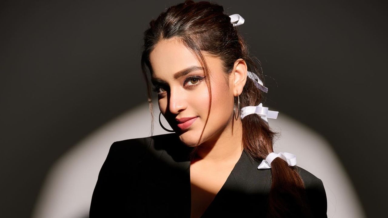 Nidhhi Agerwal : హీరోతో డేటింగ్ చేయకూడదని అగ్రిమెంట్… షాకింగ్ విషయాన్ని బయట పెట్టిన నిధి