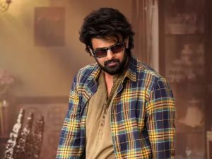 The Rajasaab: సంక్రాంతి అన్నారు.. సడీ లేదు.. చప్పుడు లేదు.. అసలు సినిమా వస్తుందా ?