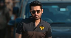 China Woman: కిలాడి లేడీ.. నకిలీ డాక్యుమెంట్లతో 80 ప్లాట్లు అమ్మేసింది.. రూ.28 కోట్లు కాజేసింది!