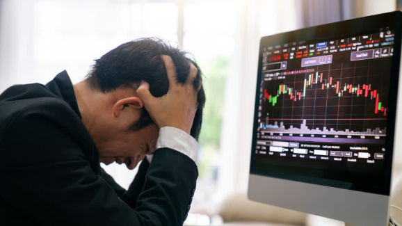 Trading Fraud : అధిక డబ్బులు ఆశ చూపి రూ.1.22 కోట్లు దోచుకున్న కేటుగాళ్లు
