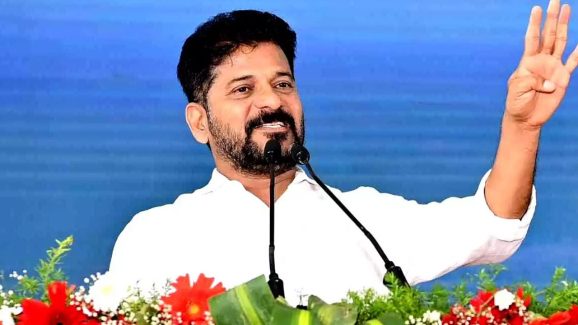 CM Revanth Reddy: వనపర్తిలో సీఎం రేవంత్‌ పర్యటన.. వెంకటేశ్వర స్వామి ఆలయంలో ప్రత్యేక పూజలు