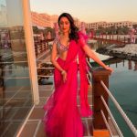 Pragya Jaiswal: పెళ్లి వేడుకల్లో స్పెషల్ అట్రాక్షన్ గా నిలిచిన ప్రగ్యా.. అందాలతో బ్లాస్ట్ చేస్తూ..!