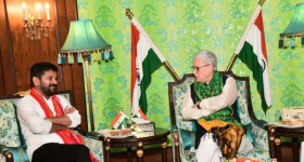 Cabinet Expansion: మంత్రి పదవులు వరించేది వీరినే.. గవర్నర్‌తో కీలక భేటీ