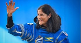 Sunitha Williams : 9 నెలల అంతరిక్ష జీవితం... త్వరలోనే తెర మీదకు సునీతా విలియమ్స్ బయోపిక్