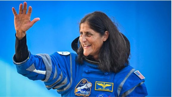 Sunitha Williams : 9 నెలల అంతరిక్ష జీవితం… త్వరలోనే తెర మీదకు సునీతా విలియమ్స్ బయోపిక్