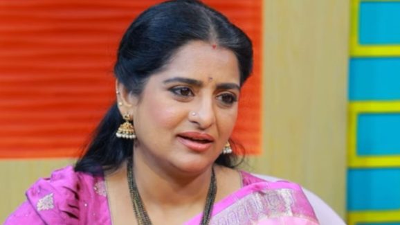 Actress Raga Madhuri : కమిట్మెంట్ ఇస్తేనే ఛాన్స్ అన్నారు… సీనియర్ నటికి చేదు అనుభవం