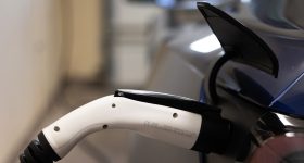 Fast Charging EV: షాకింగ్.. 400 కిలోమీటర్ల రేంజ్ వాహనం..5 నిమిషాల్లోనే ఫుల్ ఛార్జింగ్!
