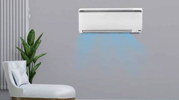 AC Offer Price: రూ. 20 వేలకే డైకిన్ ఏసీ.. బెస్ట్ బ్రాండ్, బెస్ట్ డీల్!