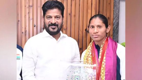 Deepthi Jeevanji: దీప్తి జీవాంజీకి ప్రభుత్వ ఉద్యోగం..సీఎం రేవంత్‌ ఆదేశాలు !