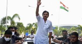 Pawan Kalyan : పవన్ కళ్యాణ్ కాన్వాయ్ కి యాక్సిడెంట్... గాయాలు కూడా...