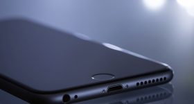 iPhone 16E: ఐఫోన్ ప్రియులకు అలర్ట్.. ఈ ఫీచర్లు లేకపోవడంపై సంస్థ క్లారిటీ